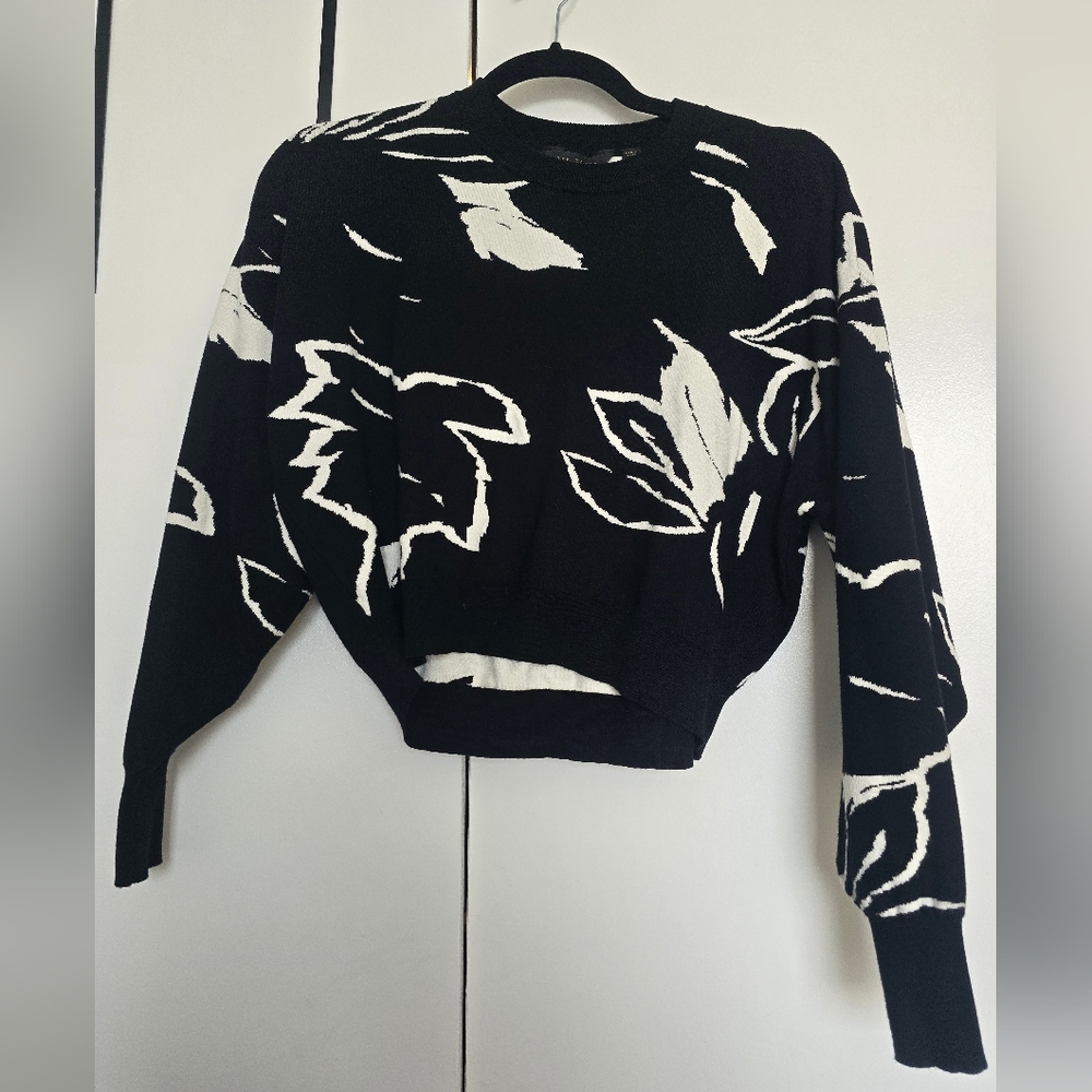 Black and White Leaf Pattern Sweater